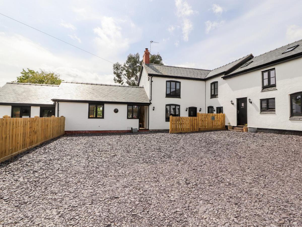 Colomendy Alpaca Farm - Holiday home *